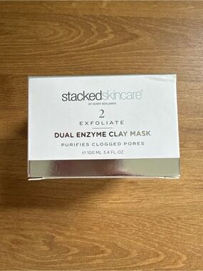 *BNIB* Stacked Skincare Dual Enzyme Mask